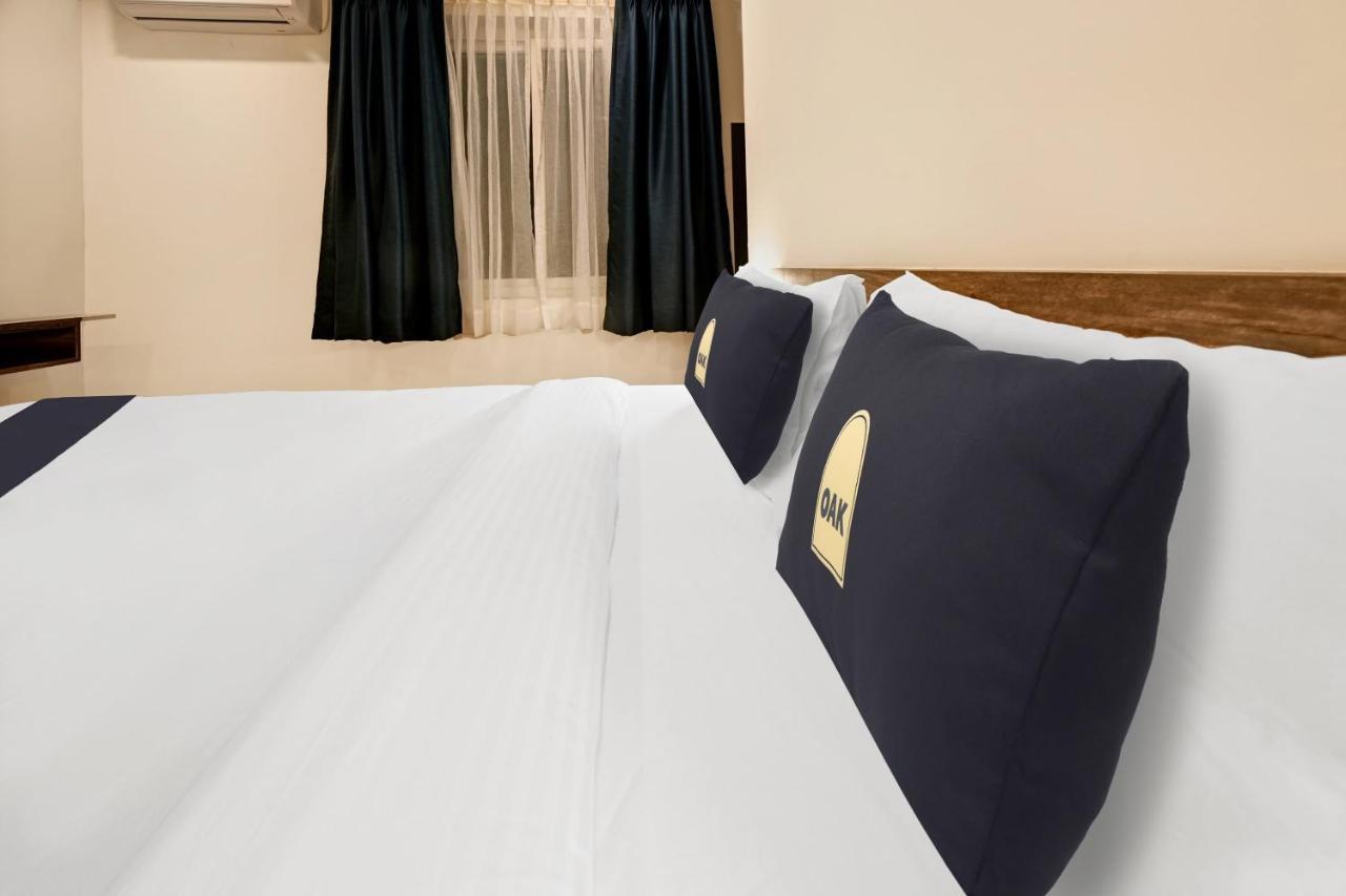 Hotel Super Townhouse Oak Hillside Aqua Khandagiri Zewnętrze zdjęcie