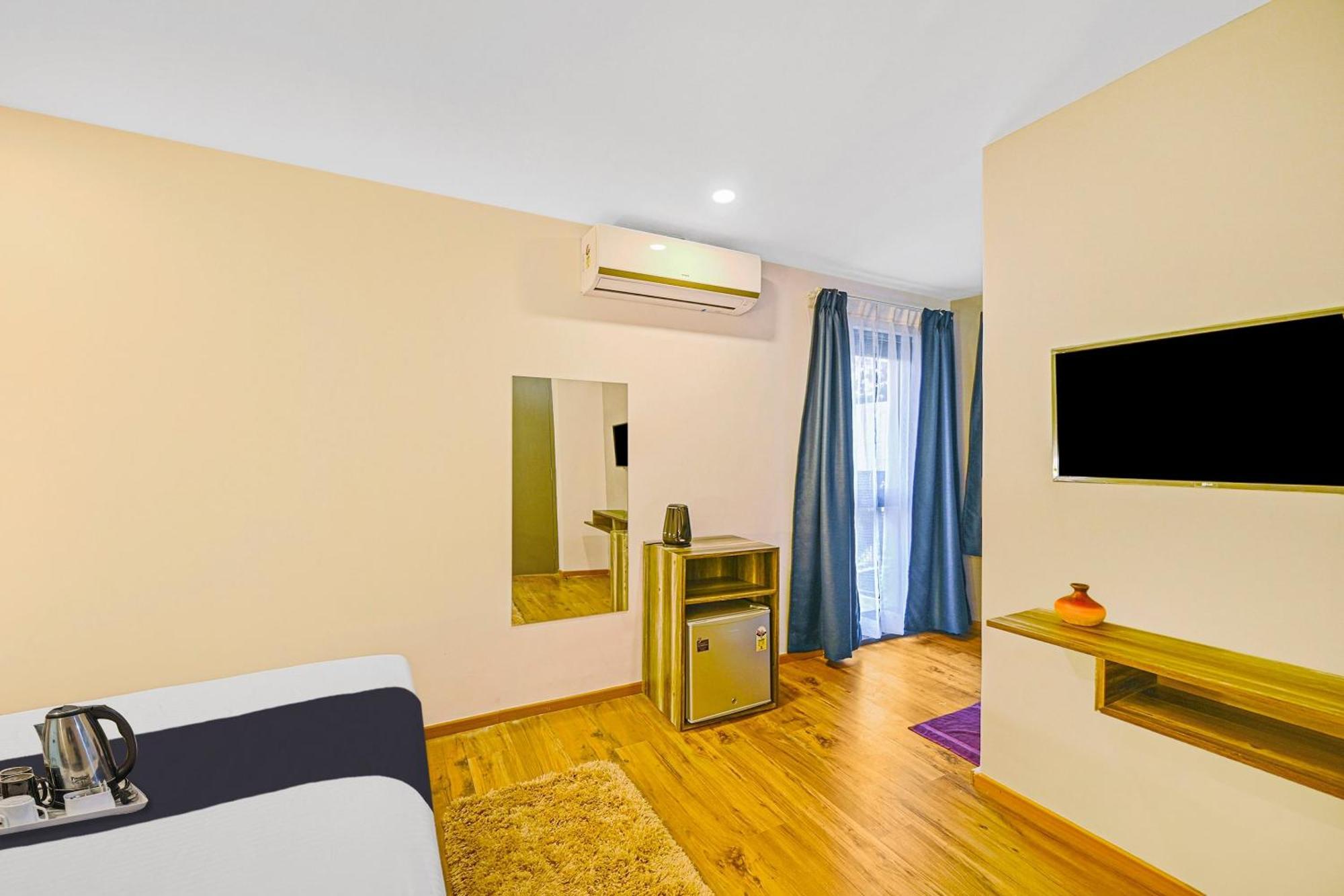 Hotel Super Townhouse Oak Hillside Aqua Khandagiri Zewnętrze zdjęcie