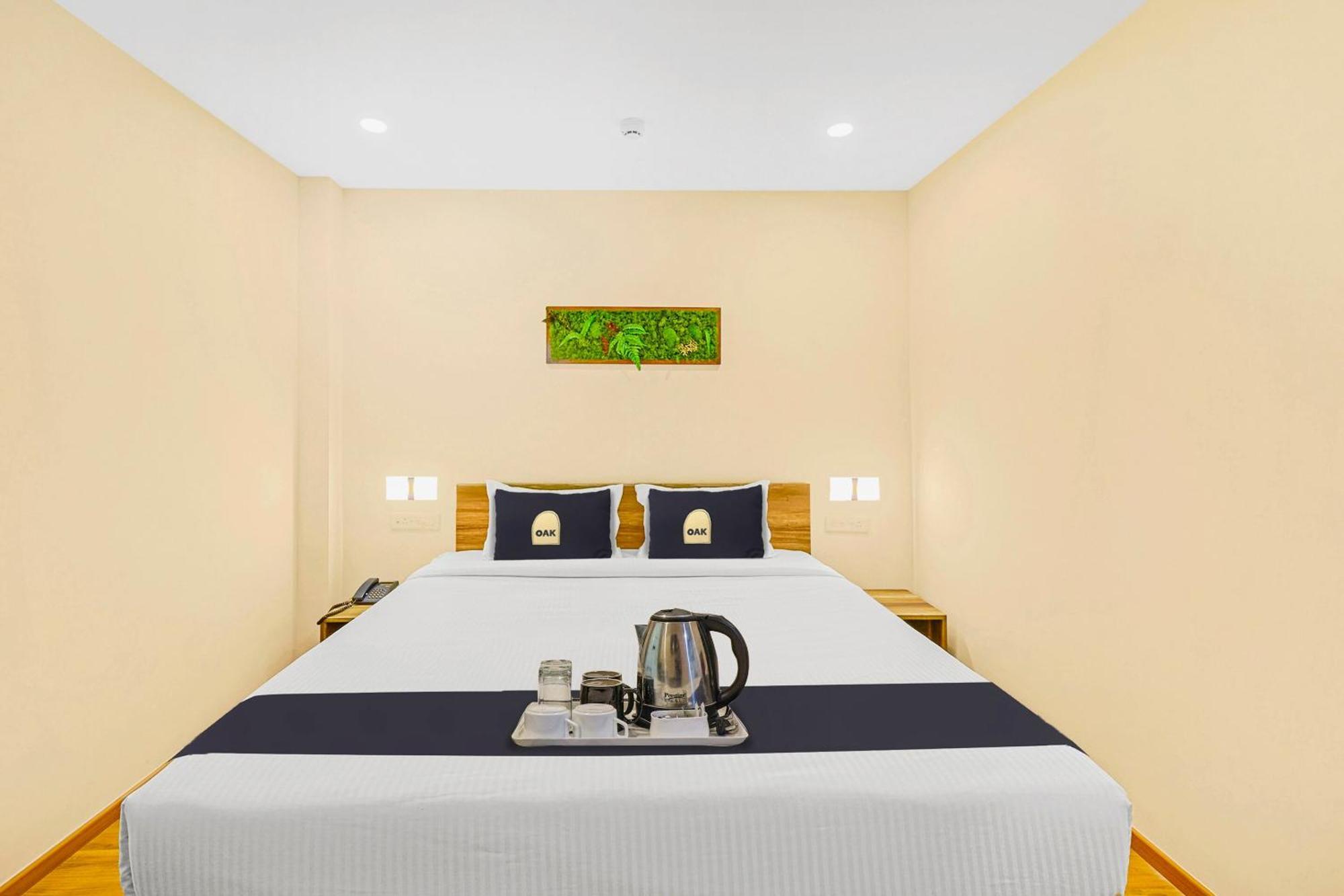 Hotel Super Townhouse Oak Hillside Aqua Khandagiri Zewnętrze zdjęcie